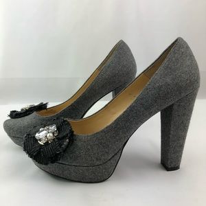 Gianni Bini 9M Grey Felt 4 inch Platform Pump